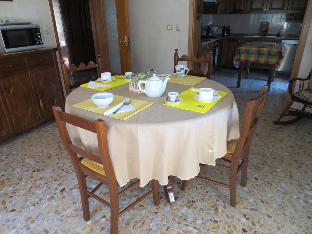 Casa Giordano Bed & Breakfast Mombello Monferrato Exterior photo